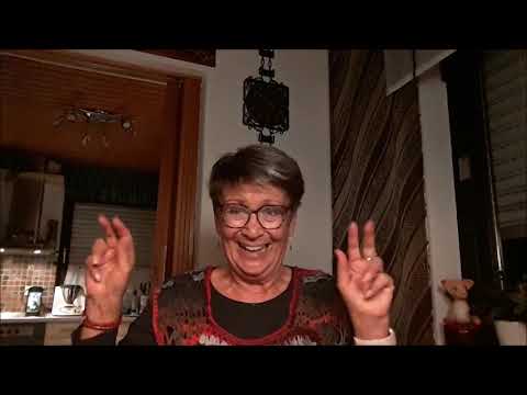 Maschenbilder 134 - nur aus Gefühl heraus gestrickt, weil Froggy keinen Hals hat