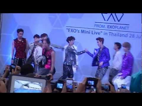120728 EXO Mini Live MAMA @Siam Discovery Thailand