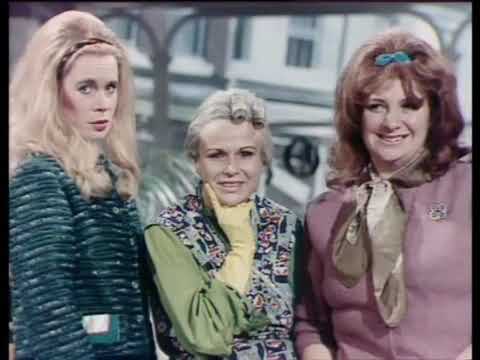 Victoria Wood: Acorn Antiques - Part 4  (1985)