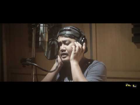 Mr.SHOWPAA Feat.Hin(Carkzelaze) : น้ำตา SweetMullet (COVER)