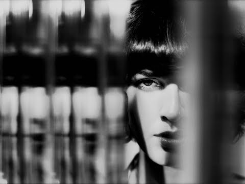 Apollo Nove feat. Cibelle - Fruta Vermelha