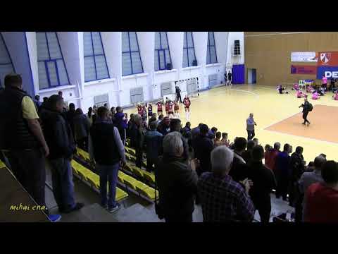 VOLEI: Știința Bacău - ”U” Cluj 3-0 - aplauze de final