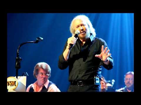 Barry Gibb & Ricky Skaggs - Stayin' Alive 2013