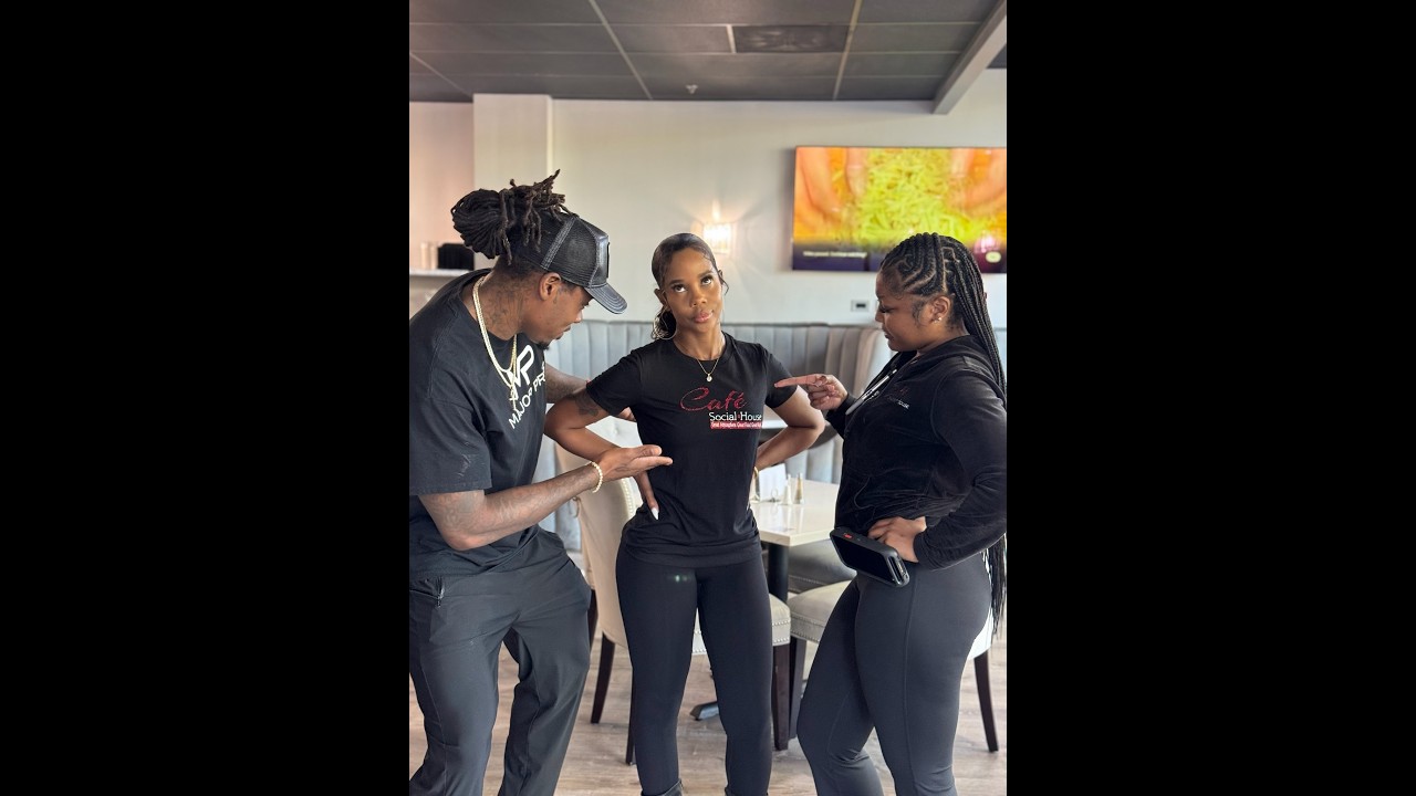 When D gets MiMi a new job!
