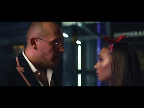 What's  UP & Nikolas Sax | Barman  |    #uASAP