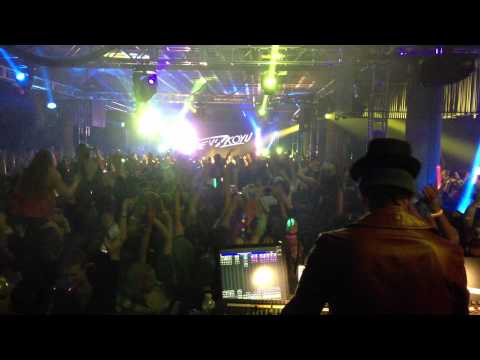 DENIZ KOYU OPENING BEFORE DADA LIFE NYE NYC BROOKLYN