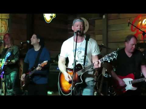 Bryan Fox and the Good Chiggens - Gerstle's - 3/14/17 - Gasoline