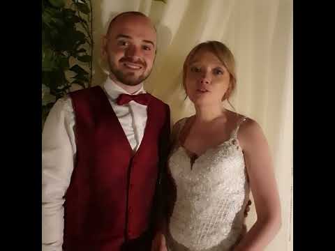Hochzeitssängerin Elena aus&nbsp;Augsburg für Ihre Hochzeit