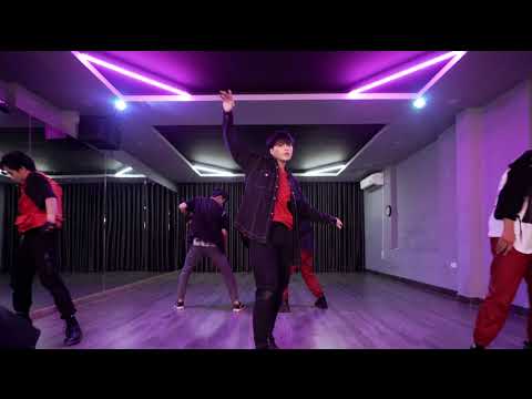 [DANCE COVER] WayV - 'Turn Back Time' | Dance cover by #DoiVanNghe from Vietnam