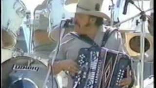 ELISEO ROBLES Y RAMON AYALA LA VECINA ME PUSO EL DEDO_0001.wmv