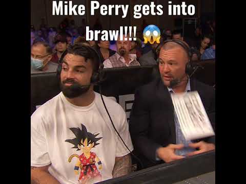 Mike Perry gets into brawl against Julian Lane! ????