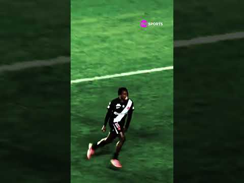 ANDRÉS GÓMEZ FEZ O CALDEIRÃO DE SÃO JANUÁRIO EXPLODIR COM ESSE GOLAÇO CONTRA O VITÓRIA #shorts