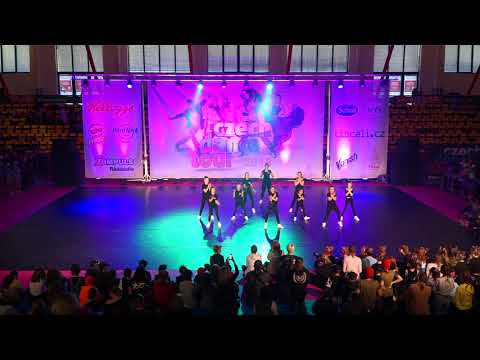 18. Institute of TOG - Front of the line.