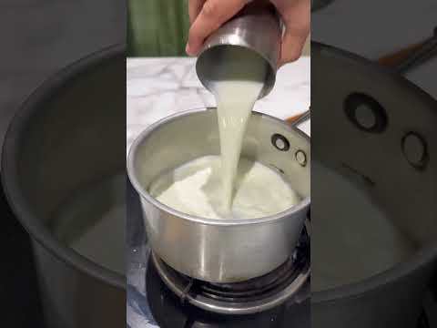 Trying * Hot Chocolate * at home for first time 😱 | itni sardi 🥶 me kya karien #shorts #shortsfeed