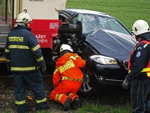 Dopravní nehoda se zraněním (železniční, VLAKxOA) - Opava - Otice (Rybníčky) -  22.6.2013 - 17:20