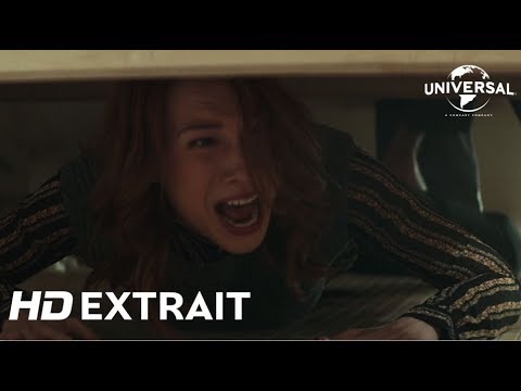 Halloween - Extrait "Michael Myers trouve Dana dans les toilettes" VF