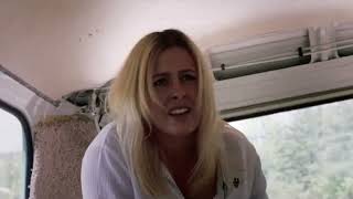 a normal chat about abbott hayes