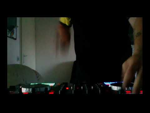 The Bassjunk millenium / mainstream mix