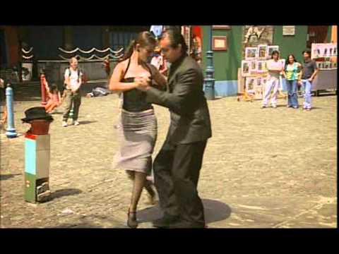 Diego Moreno canta MUÑECA (D.Lemmi) VideoClipOfficial