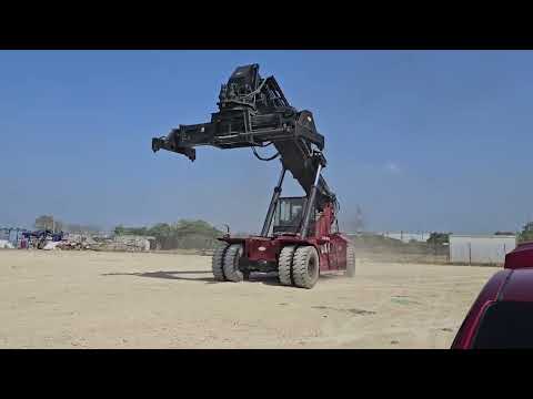 2010 TAYLOR TS-9972 Reachstackers | JYC EQUIPMENT (1)