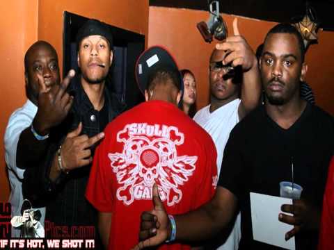 YBM WHITE - Smash-Out