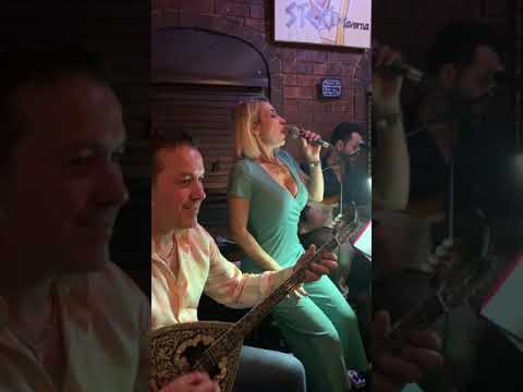 Den Thelo Tetious Filous- Maria Maroulis @ Steki Taverna 6.10.19