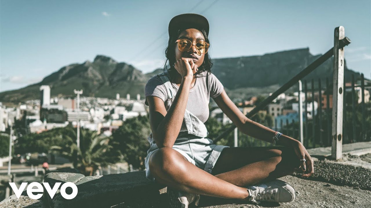 Little Simz ft The Hics – “Gratitude”