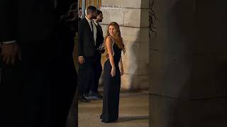 Shakira Looked Incredible In Every Captured Moment In Street