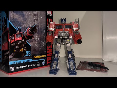 How to transform studio series 38 voyager class Optimus prime. Transformers bumblebee movie figure