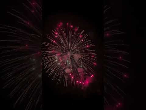 1.2" 100shots Fan Cake +4"，6" and 8" Display Shells Fireworks