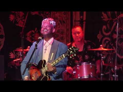 Tramp On Your Street - Lil' Ed & the Blues Imperials