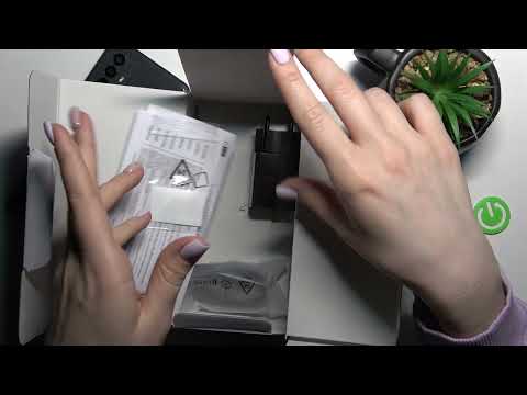 TCL 306 - Does it Comes with Earbuds | What’s in the Box?