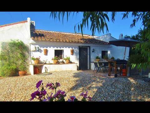 AX1176 Cortijo el Peñon, Benamargosa, Málaga