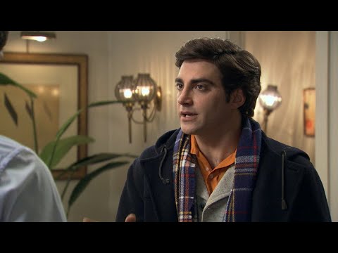 Álvaro alarma a Carlos y Ana: "Mónica se carteaba con un chico"