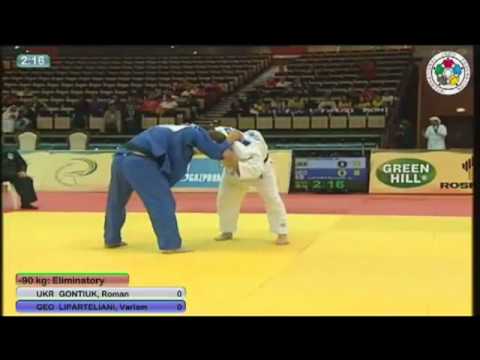 Judo 2011 GP Abu Dhabi: roman gontiuk (UKR)-varlam liparteliani (GEO) [-90kg]