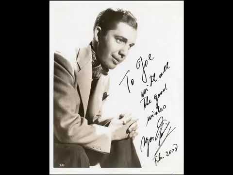 IGOR GORIN SINGS   VESTI LA GUIBBA - ruggero lencavallo  1936 BROADCAST