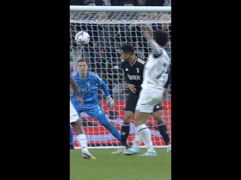 WHAT A SAVE FROM SZCZESNY 😍🧤🇵🇱