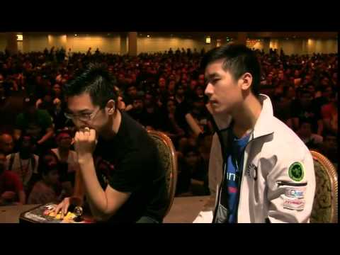 USF4 Nuckledu vs Gamerbee - TOP8 EVO2015
