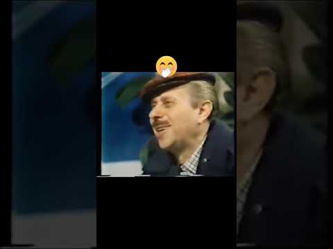 SMEH DO SUZA - Čkalja u turističkoj agenciji.