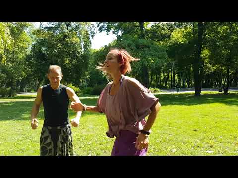 BODY MOVEMENT ART - Mezítlábas Nia a Városligetben 2