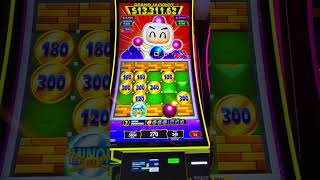 BOMBER BLAST BONUS! #slot #casino #slots #vegas #slotmachine #bomberman #bonus #
