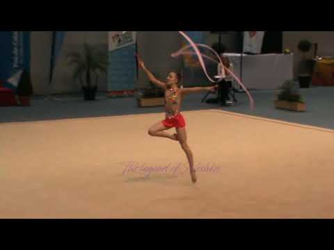 Keziah GORE (GBR) ribbon - 2012 Calais senior EF