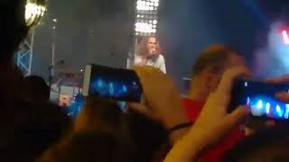 Zic a Pontedera canta "Perchè sono rimasto da solo"