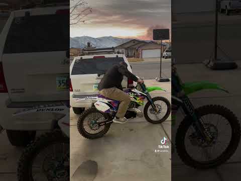 Have not started this bike in over a year! Kx500/YZ450F this engine is evil!!!
