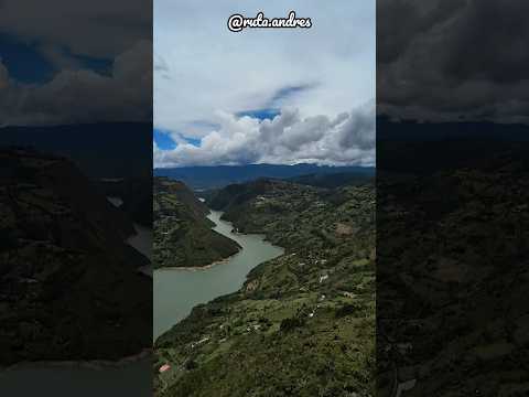 ​Descubre Embalse del Guavio desde el impresionante Mirador de Siatala en Gama, Cundinamarca! 🏞️✨