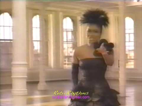 MIllie Scott - Love Me Right (1987 R&B/Soul video)