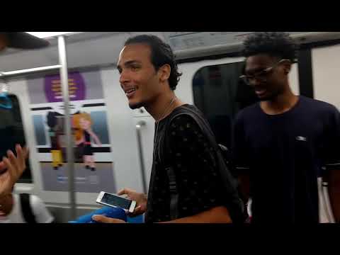 ADRIEN ROMANOV, SHOCK E MEC POKE FREESTYLE NO METRÔ RIO