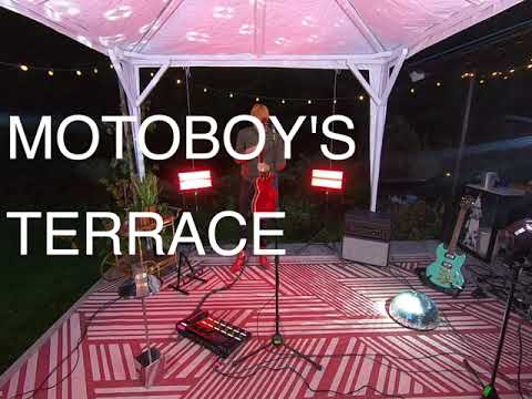 Moto Boy's Terrace 2022 - Ep1- Moto Boy - 'Young Love' - LIVE