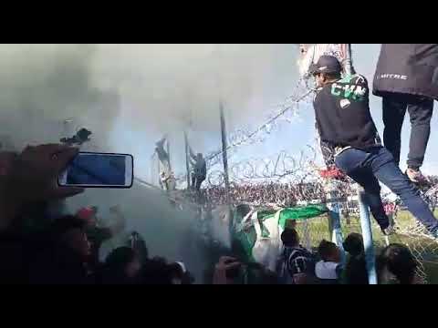 ""La Gloriosa" de Villa Mitre En Cutral Có" Barra: La Gloriosa &bull; Club: Villa Mitre