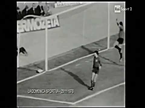 1976/77, Serie A, Torino - Napoli 2-1 (07)